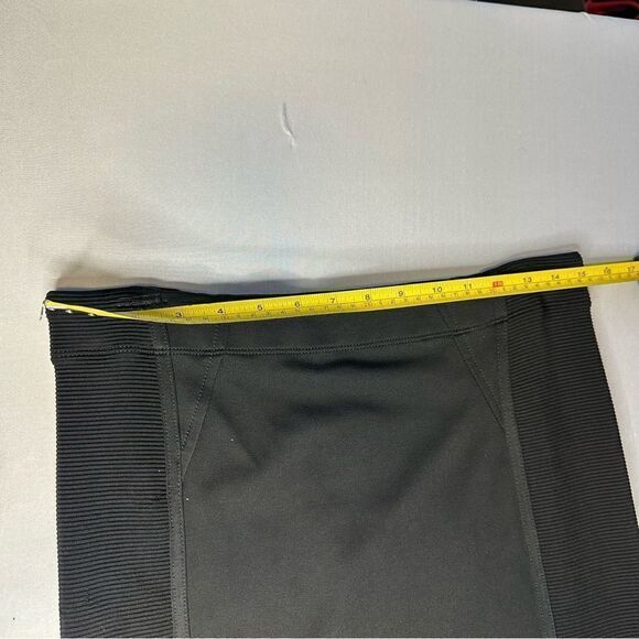 NWT BCBG Paneled Black Pencil Skirt size medium NEW - Picture 7 of 8